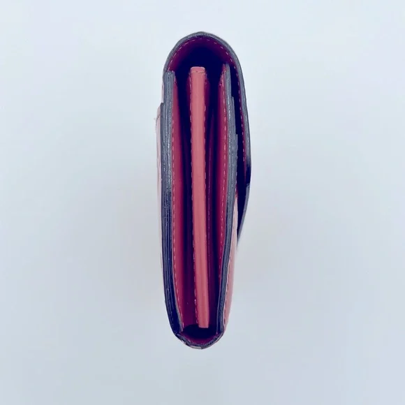 Louis Vuitton Vernis Sarah Wallet - Picture 3 of 5